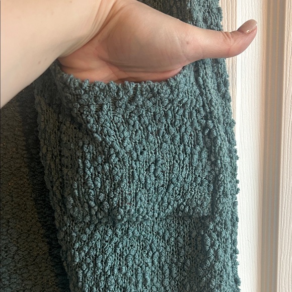 Cozy Aqua Green Textured Women's Sweater - Picture 13 of 13